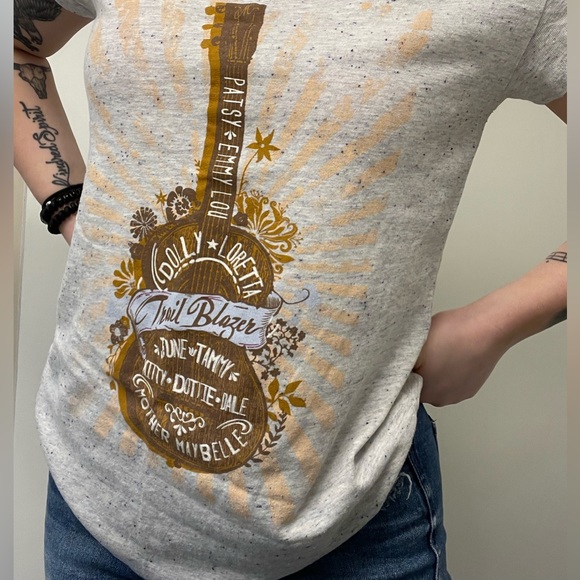 Junk gypsy t-shirt size L - Picture 2 of 5